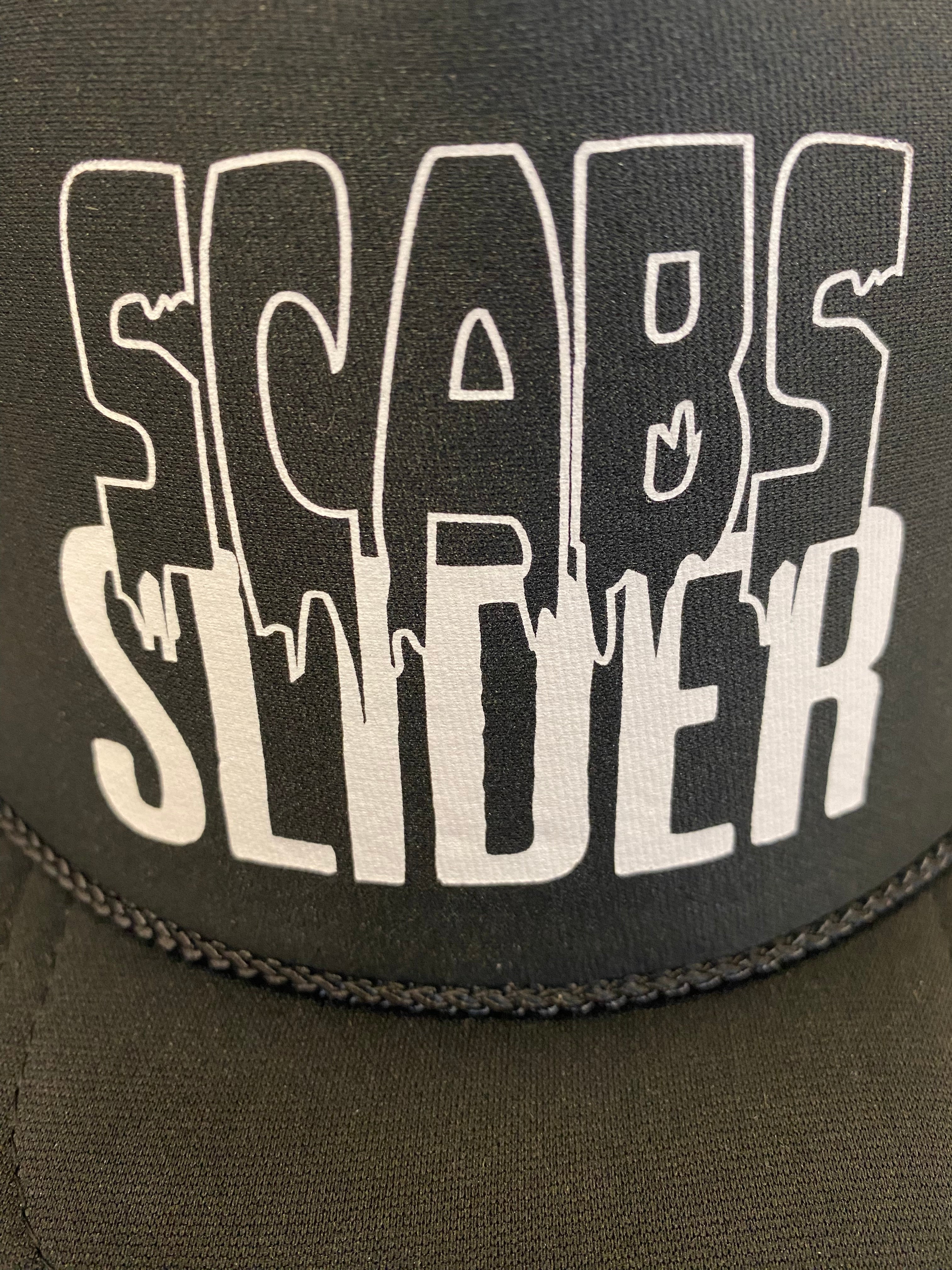 SCABS SLIDER HAT - BLACK/BLACK Halloween Horror Series