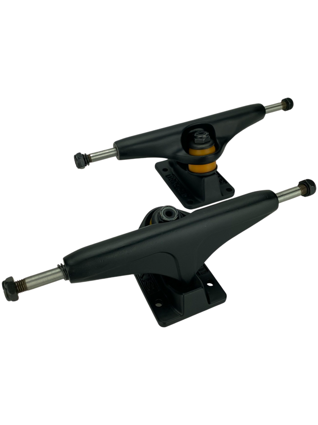 TRACKER TRUCKS - AXIS 149MM BLK