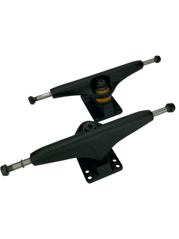 TRACKER TRUCKS - AXIS 161MM Black